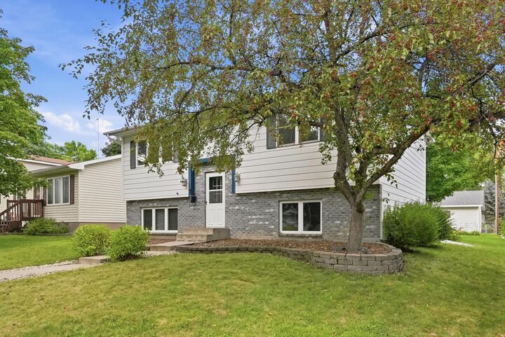 Property Photo:  406 5th Avenue N  MN 56379 