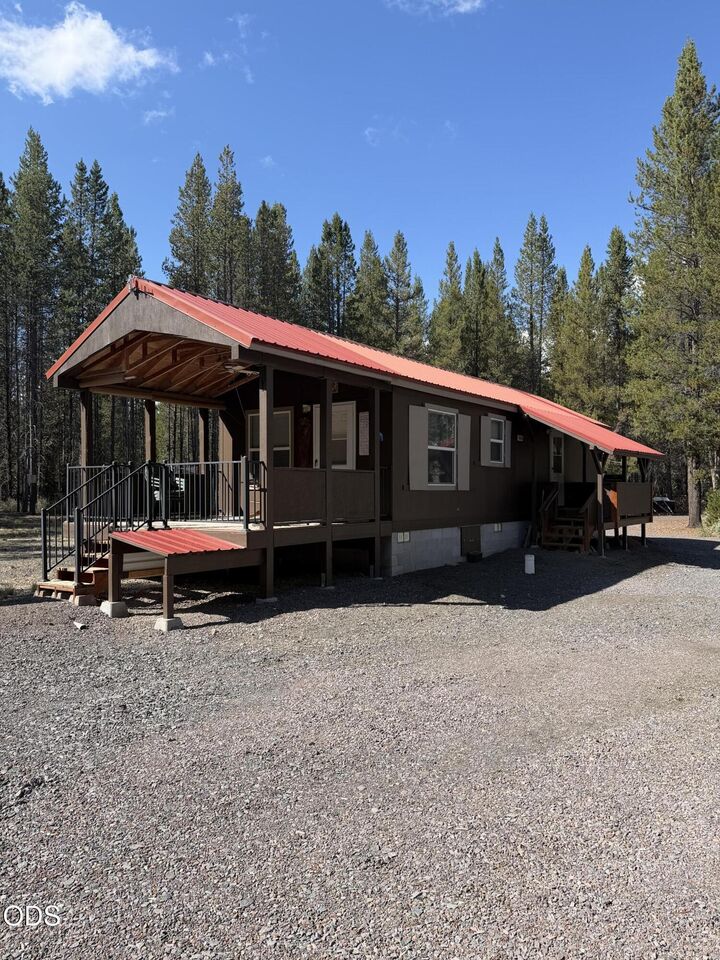 Property Photo: 4426 Panhandle Road OR 97624