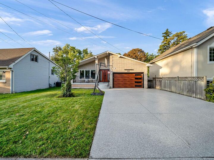 Property Photo:  309 Hixon Road  ON L8K 2C8 