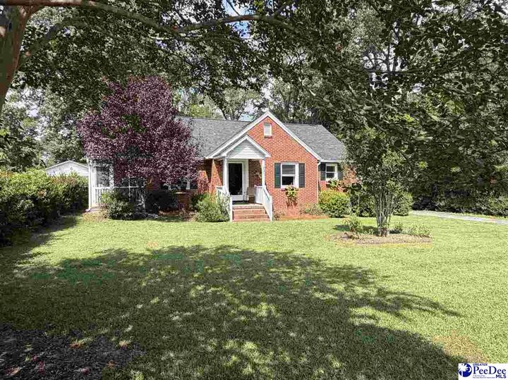 Property Photo:  901 W Cedar Street  SC 29501 