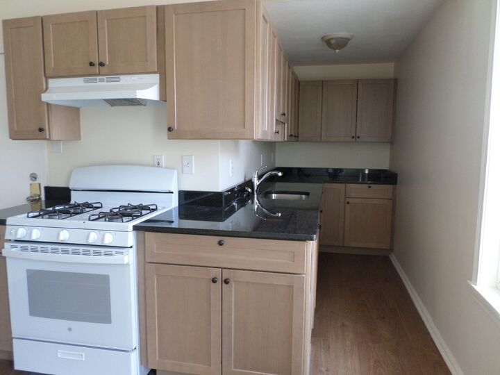Property Photo:  689 Broadway  MA 02150 