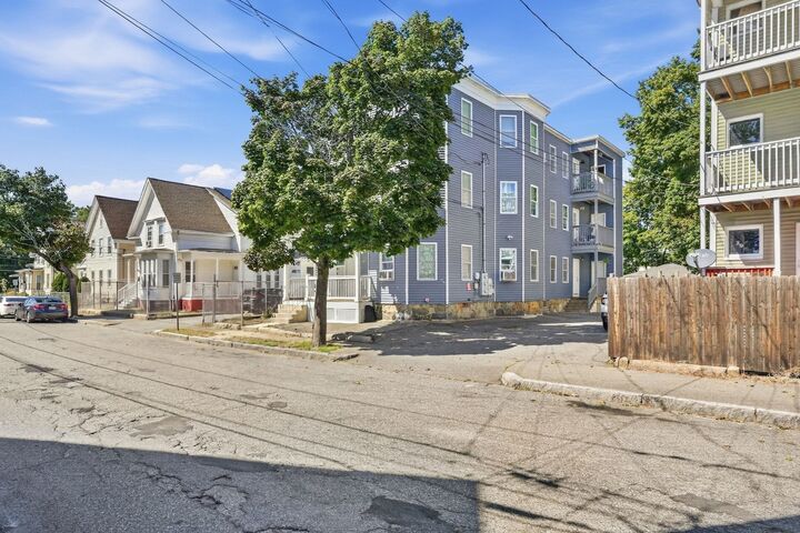 Property Photo: 33 Park St MA 02301