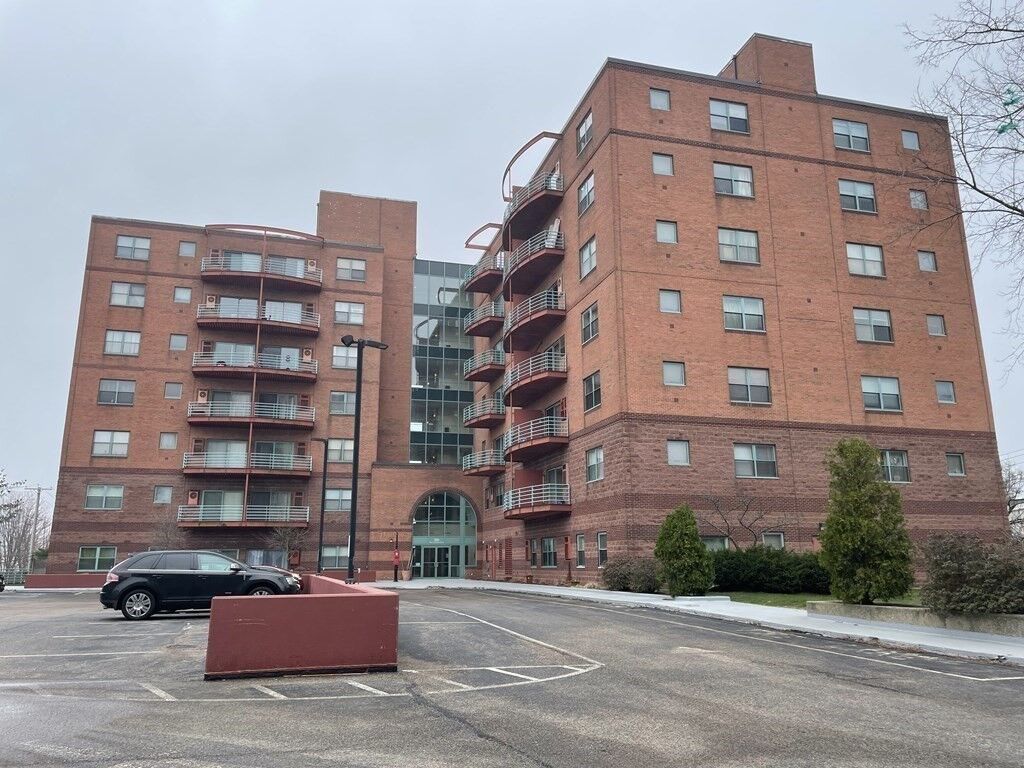 Property Photo:  100 West Squantum 104  MA 02171 