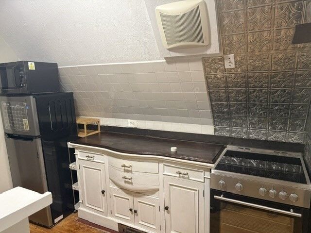 Property Photo: 14 Blanche St 3 MA 02122