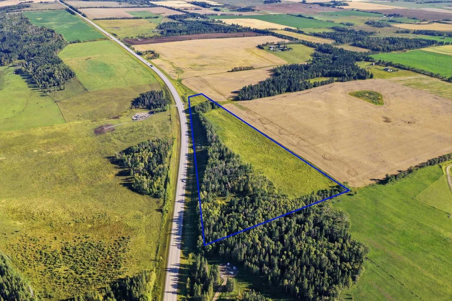 Property Photo:  543210sw  AB T0M 1X0 