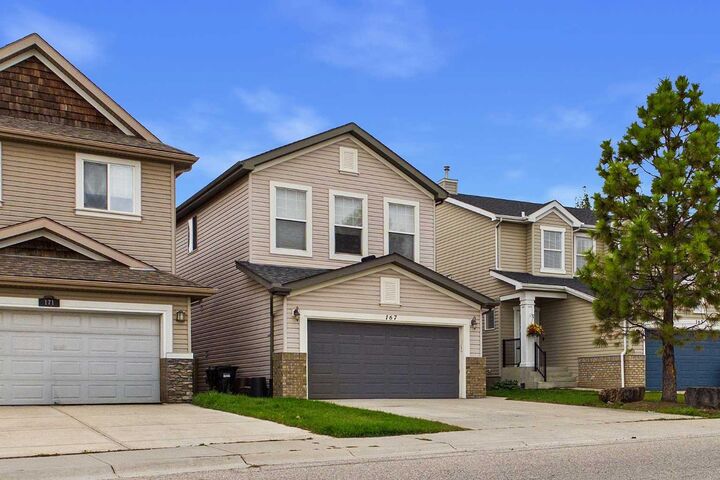 Property Photo:  167 Evanston View NW  AB T3P 1H3 