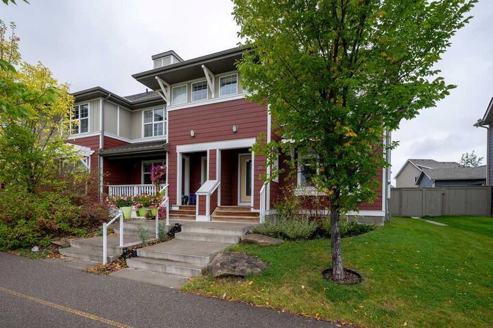 Property Photo:  25 Marine Drive SE  AB T3M 2C7 