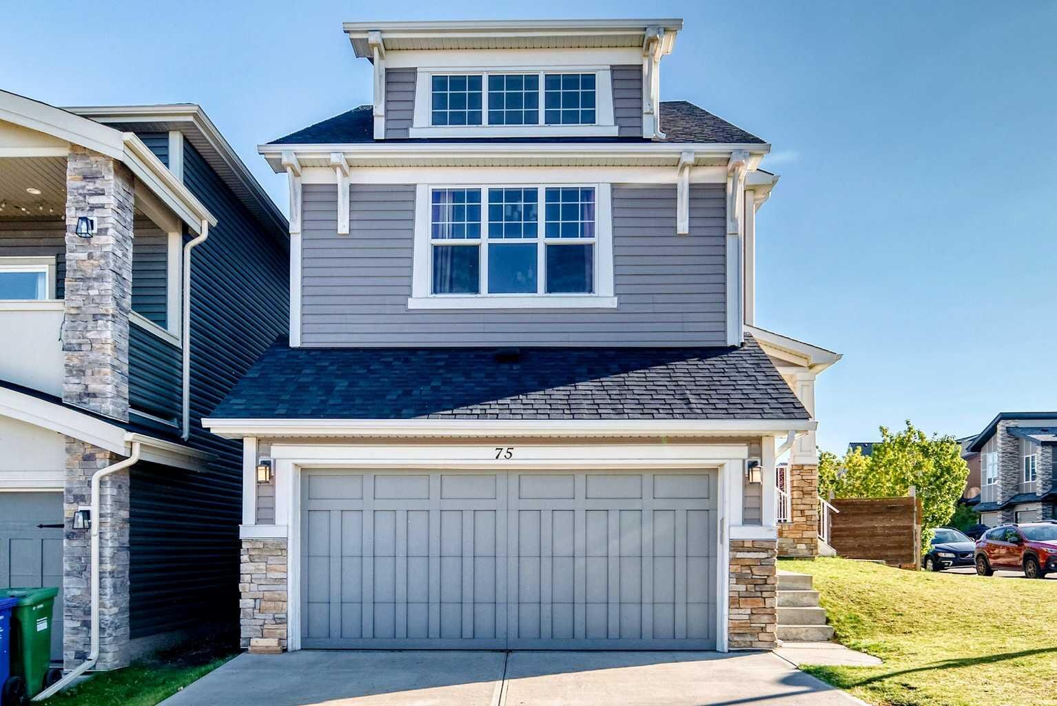 Property Photo:  75 Sage Bluff View NW  AB T3R 0X5 