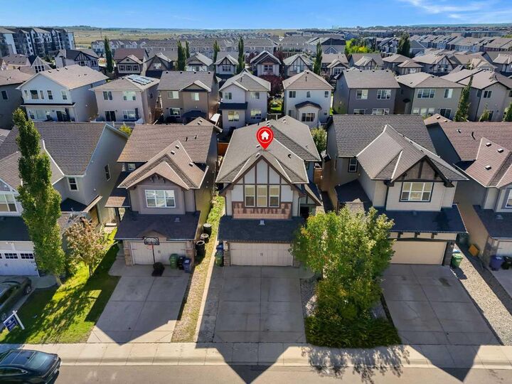 Property Photo:  182 Morningside Circle SW  AB T4B 0X4 