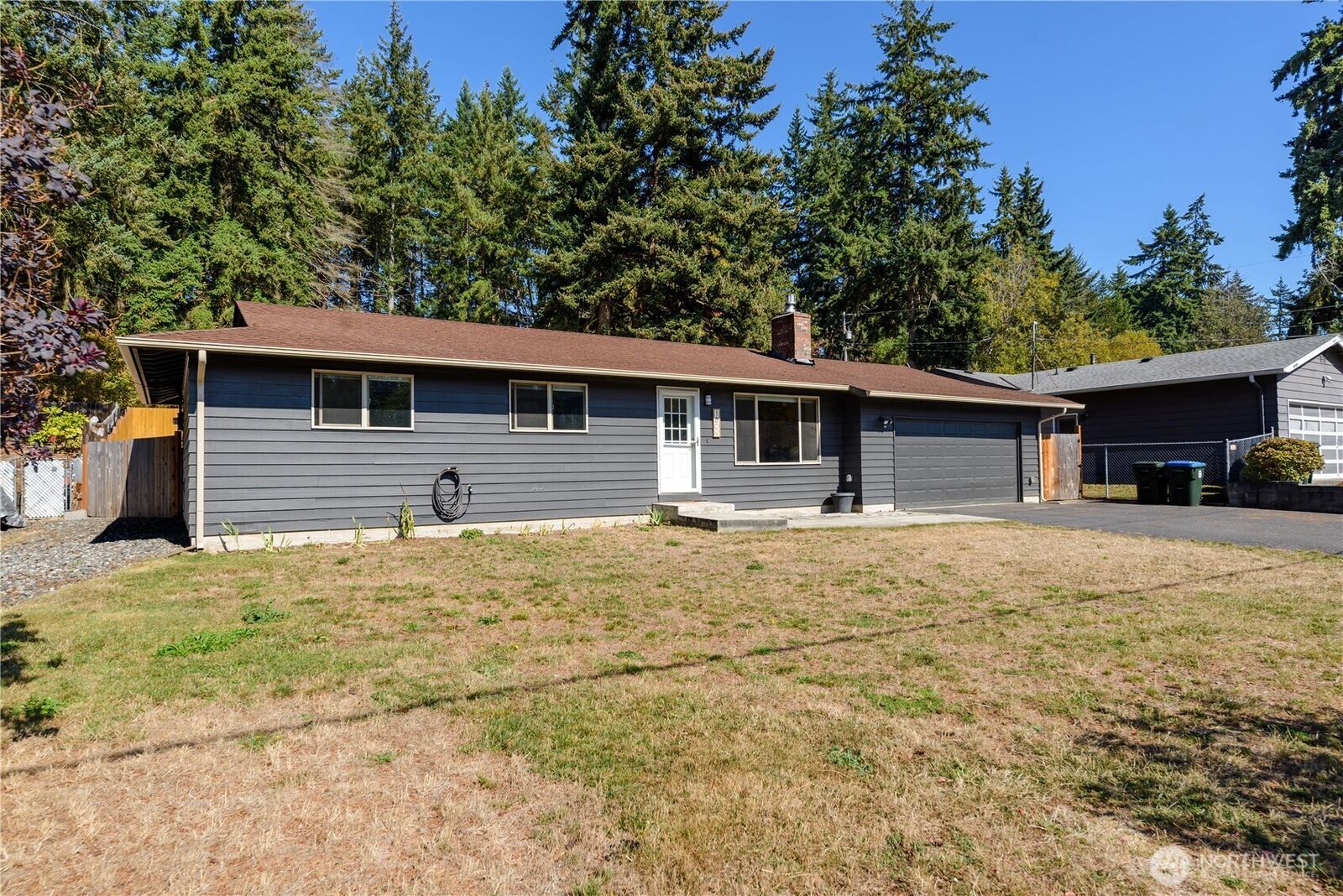 Property Photo: 1809 W 10th Street WA 98363
