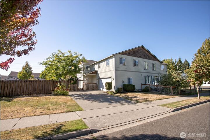 Property Photo: 2277 Cherry Street St WA 98264