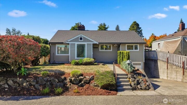Property Photo: 8629 36th Avenue SW WA 98126