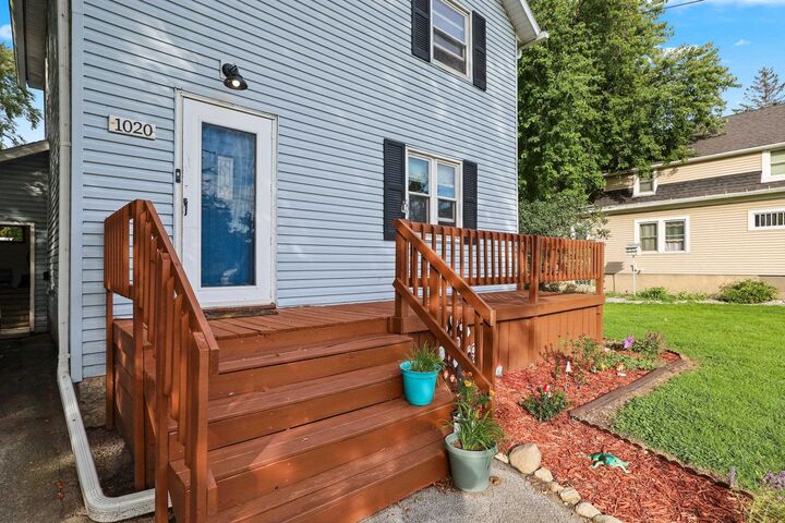 Property Photo: 1020 Dousman Street WI 54303-3004