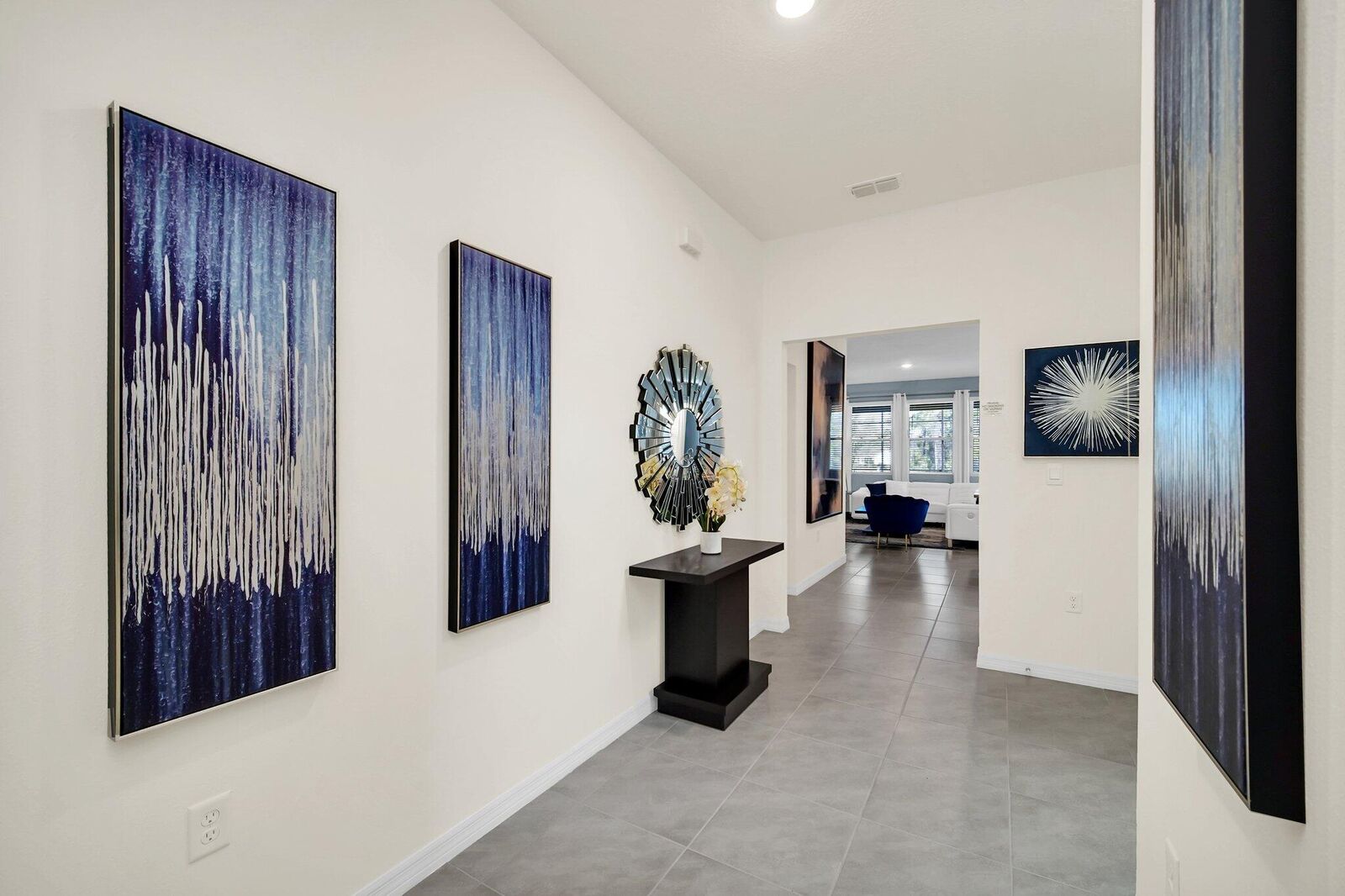 Property Photo: 7656 Oakmoss Loop FL 33837