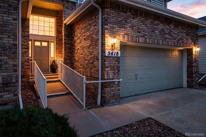 Property Photo:  5418 Shetland Court  CO 80130 