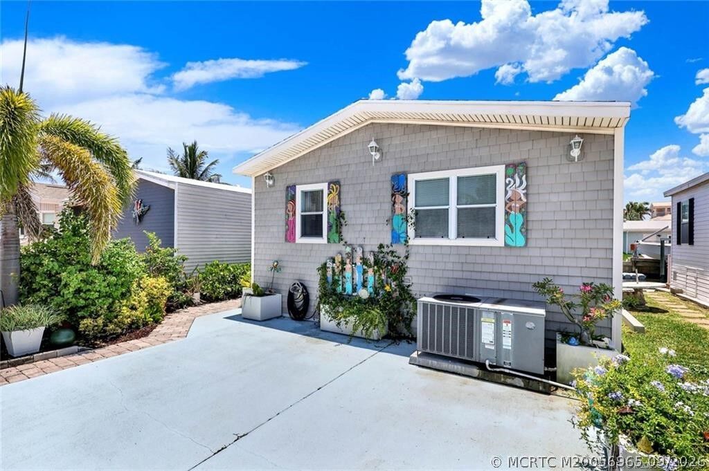 Property Photo:  10851 S Ocean Drive 101  FL 34957 
