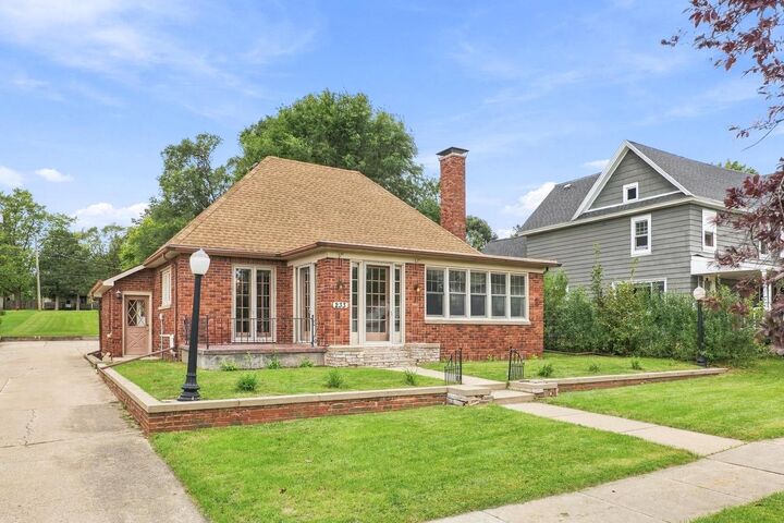 Property Photo:  233 N 1st Street  WI 54968 