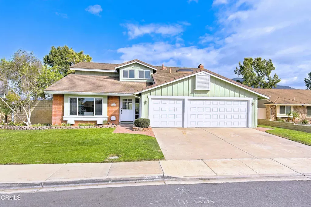 Property Photo: 284 Bent Twig Avenue CA 93012