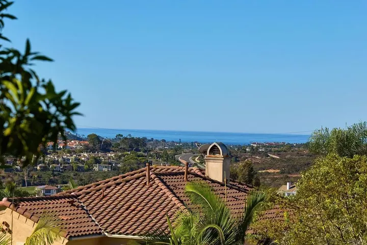Property Photo:  6317 Encanto Drive  CA 92009 