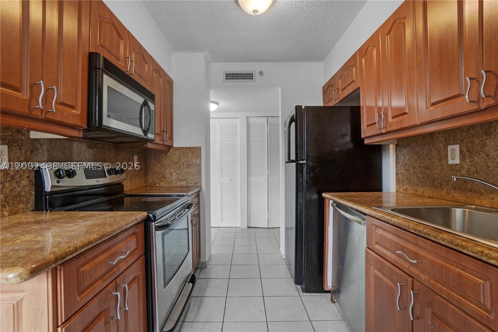 Property Photo: 1688 West Ave 408 FL 33139