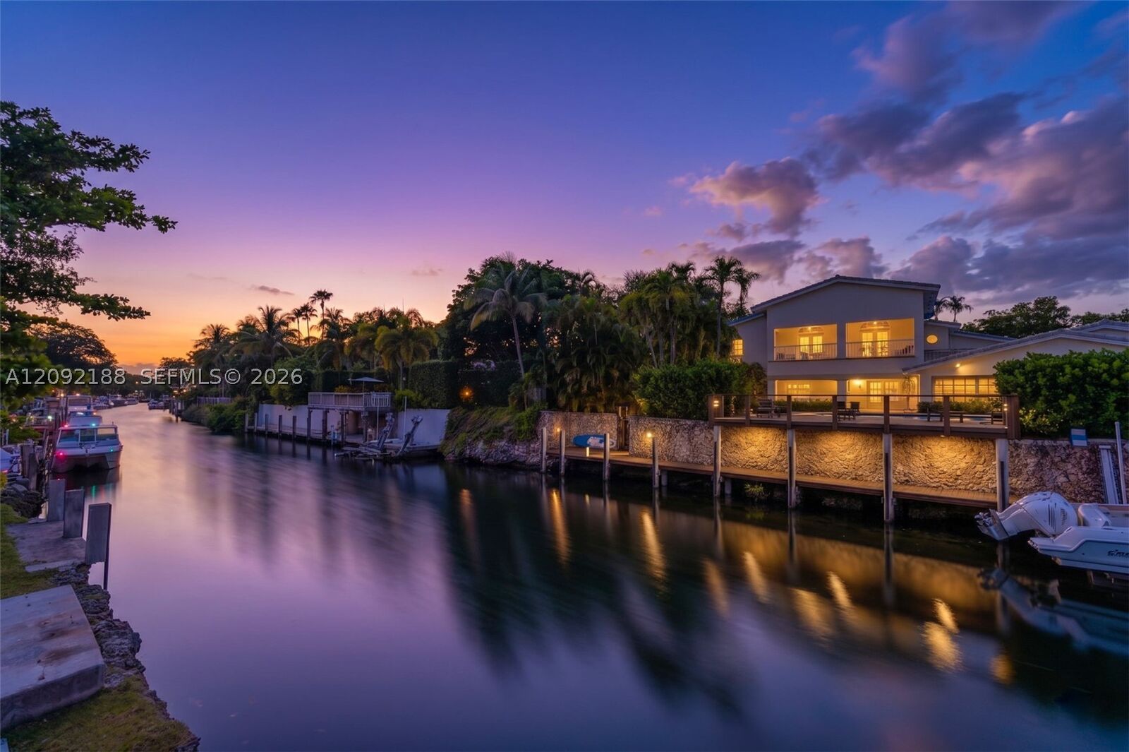 Property Photo:  739 S Alhambra Cir  FL 33146 