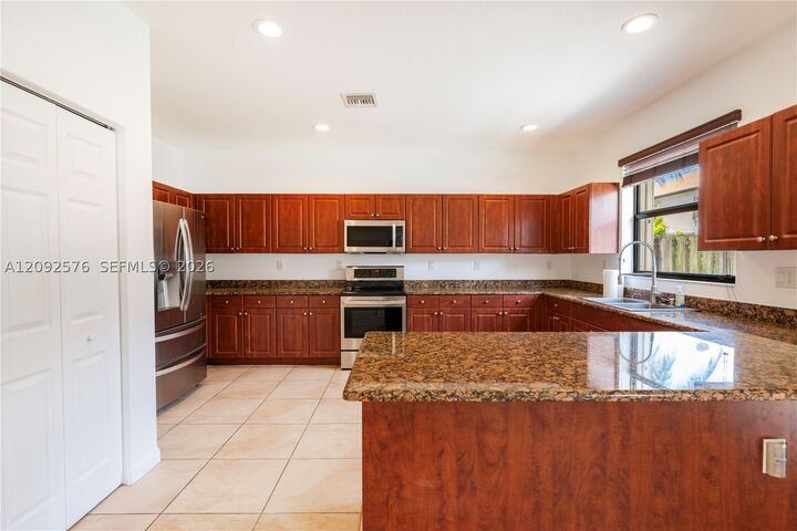 Property Photo: 24124 SW 113th Path FL 33032