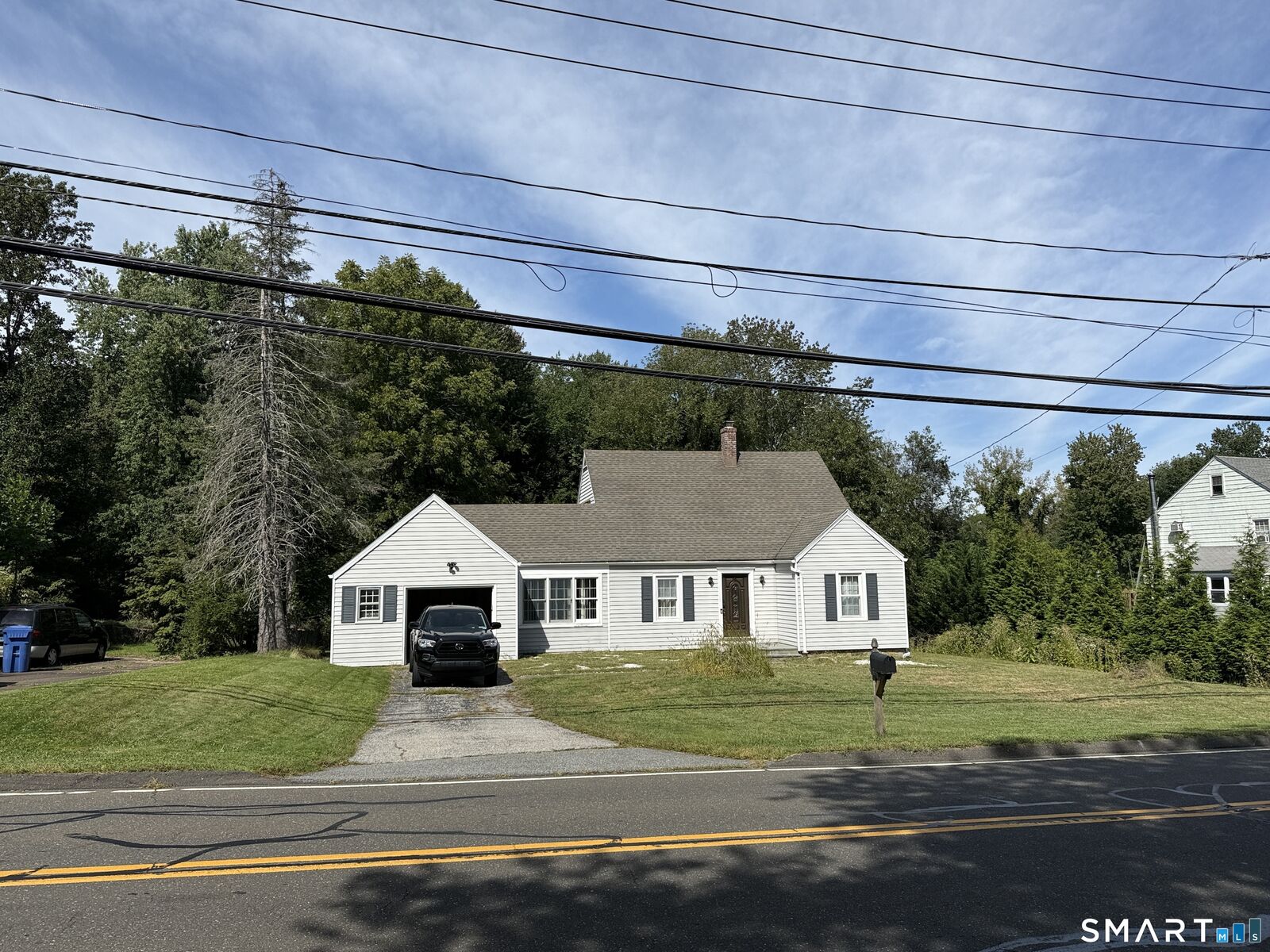 Property Photo: 70 Stonehouse Road CT 06611