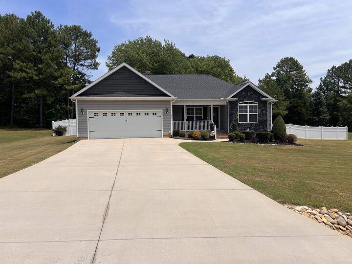 Property Photo:  111 Barbara Ave  SC 29341 