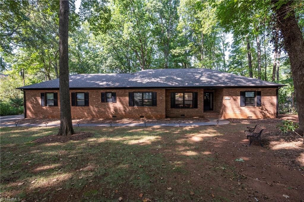 Property Photo: 4320 Woodbourne Drive NC 27012-9132