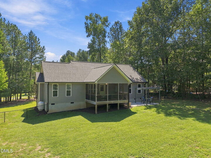 Property Photo: 2557 Winding Creek Lane NC 27525