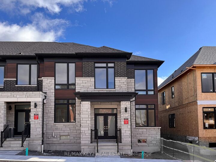 Property Photo:  2645 Apricot Lane  ON L1X 0M3 
