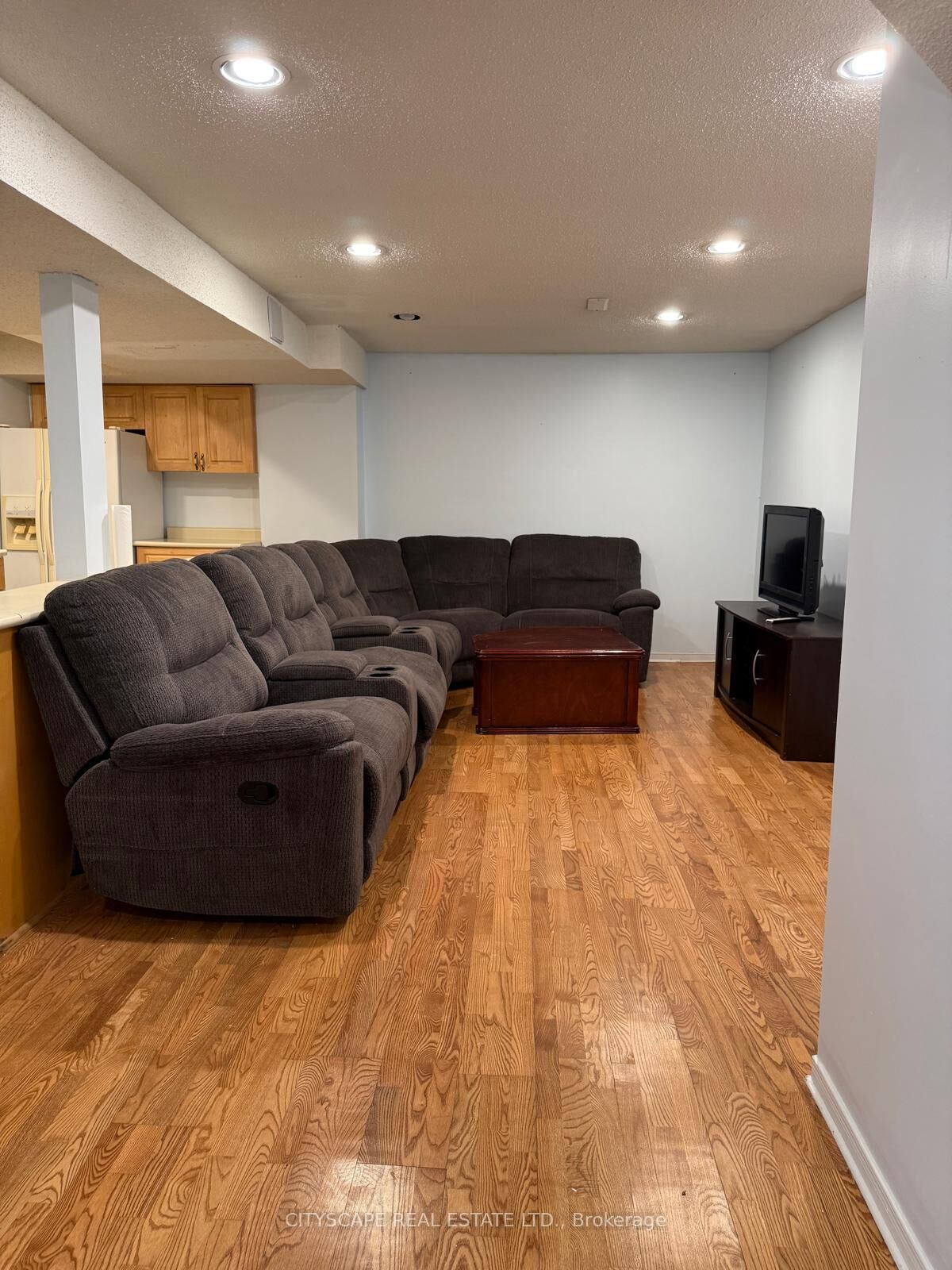 Property Photo:  4289 Radisson Crescent Basement  ON L5M 4C2 