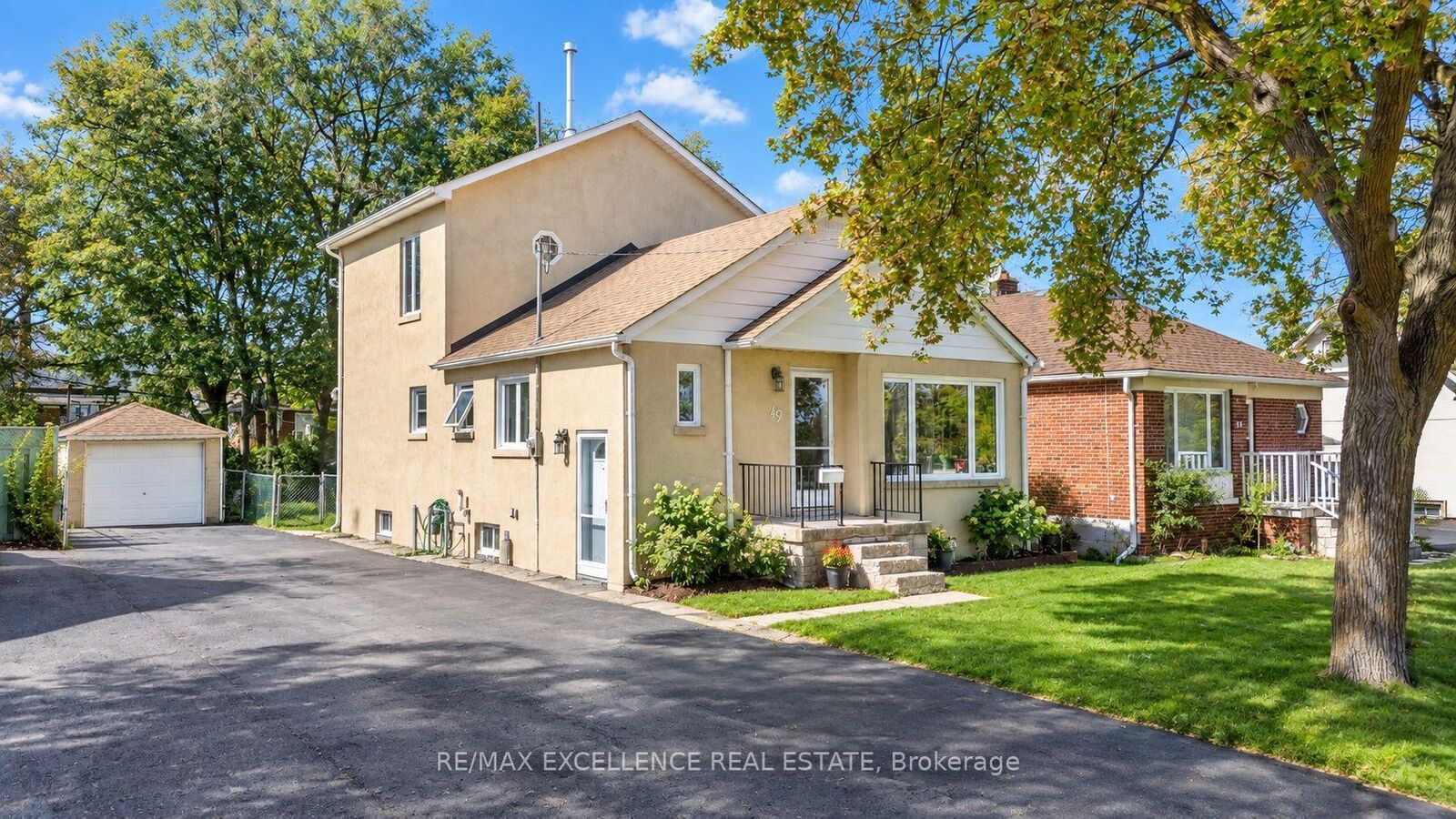 Property Photo:  49 Barrhead Crescent  ON M9W 3Z8 