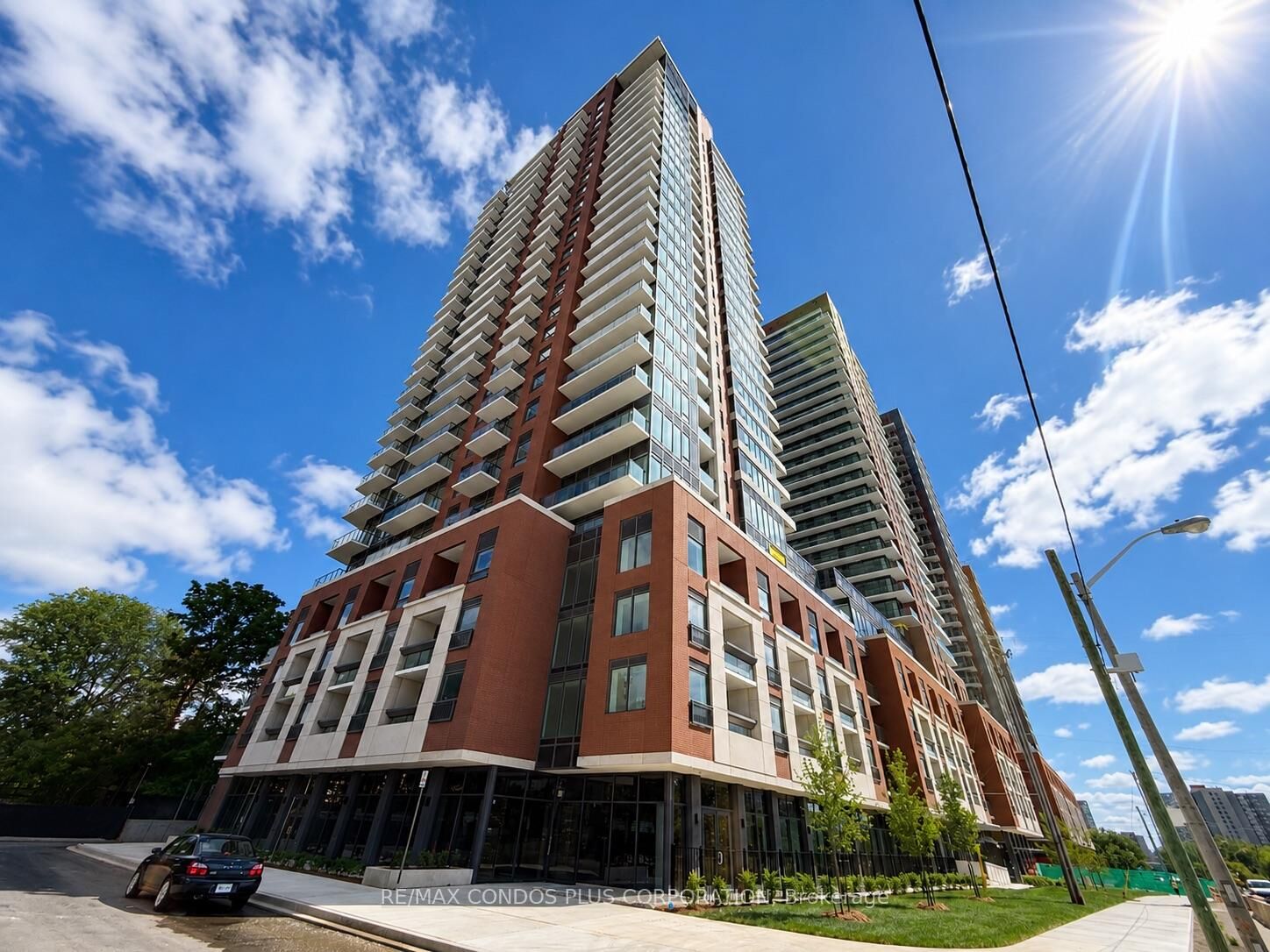 Property Photo:  4010 Eglinton Avenue W 304  ON M9A 0G5 