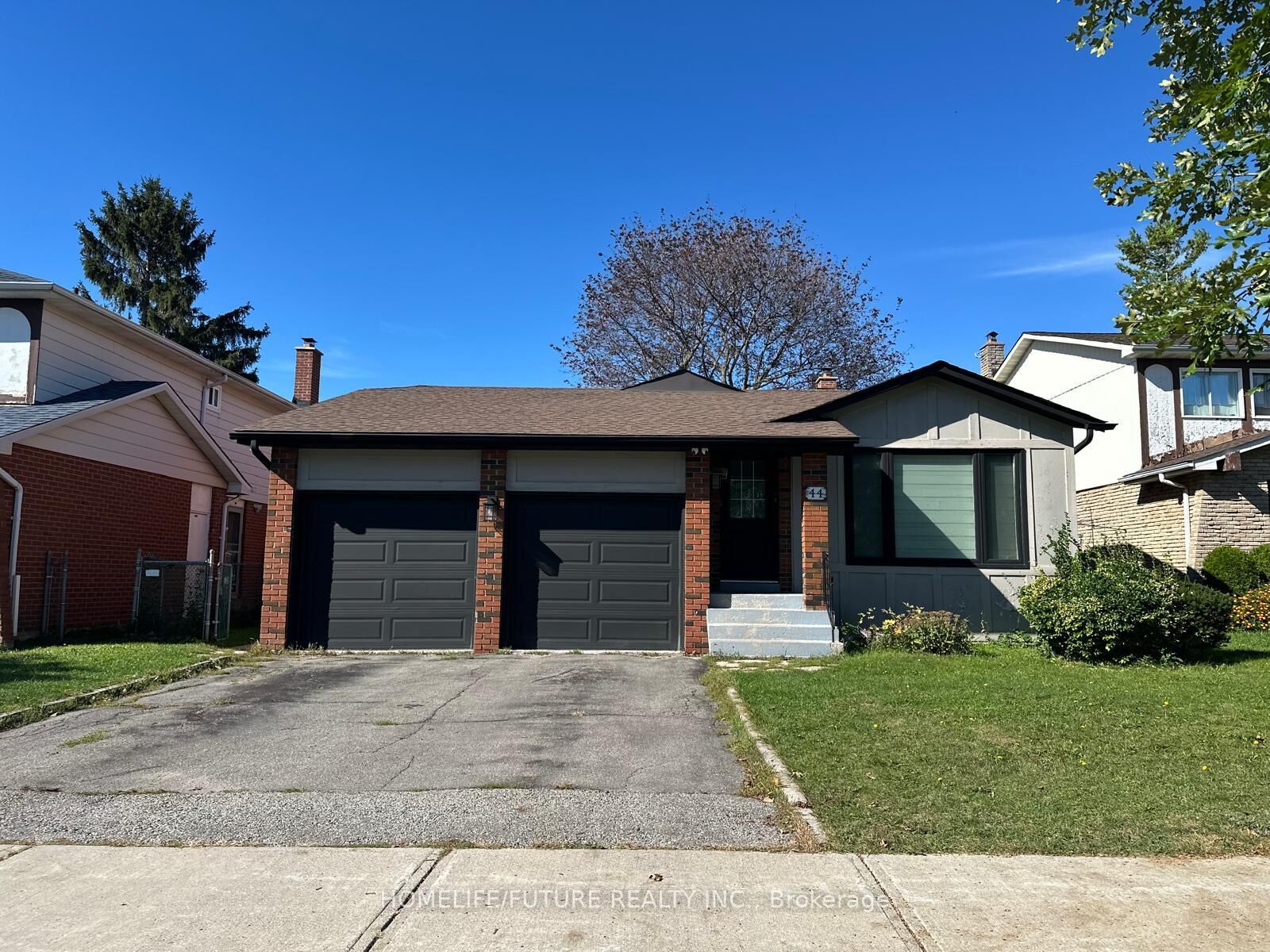 Property Photo: 44 Wellpark Boulevard Bsmt ON M1V 1A5