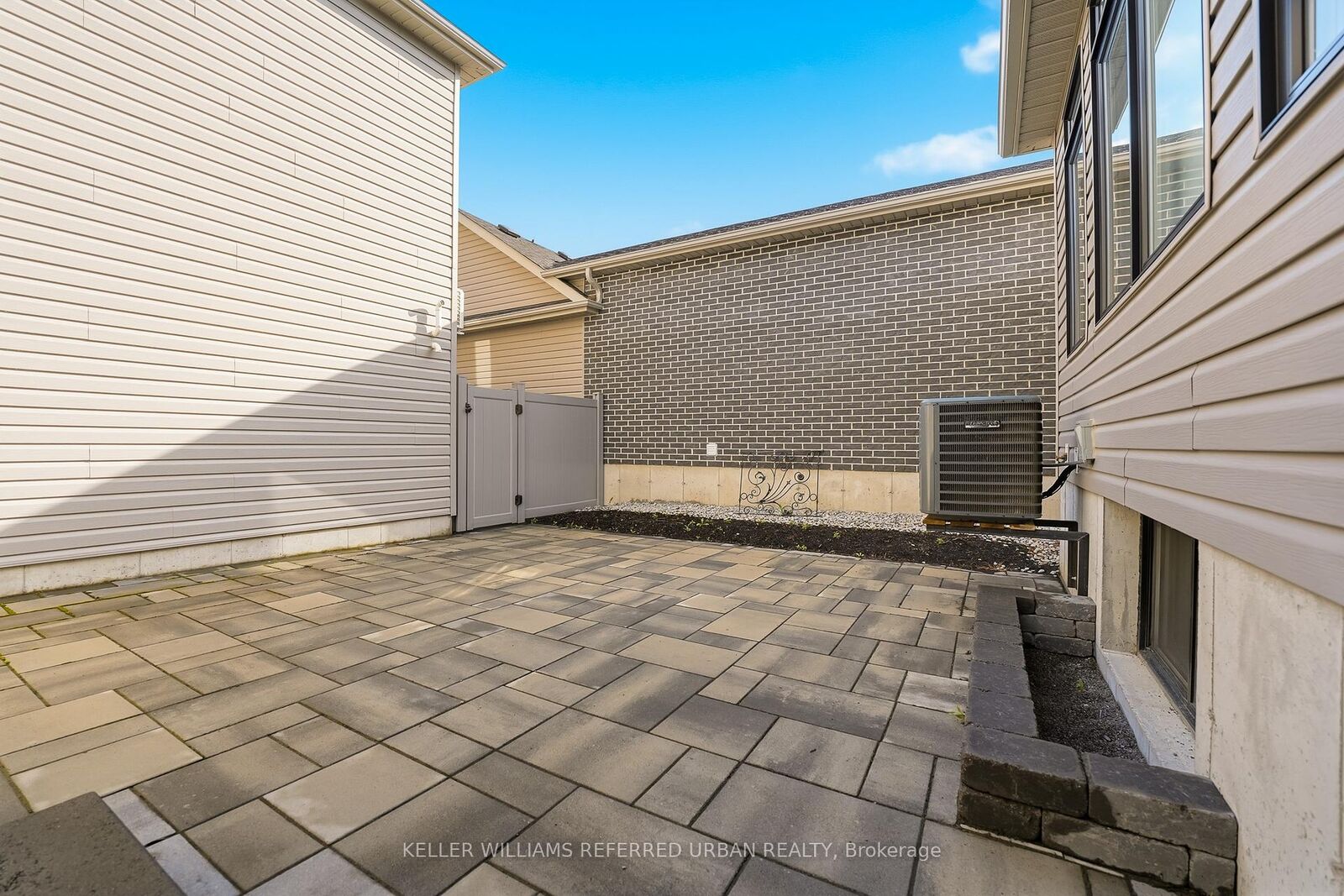 Property Photo:  70 Riverstone Way B  ON K8N 0S6 