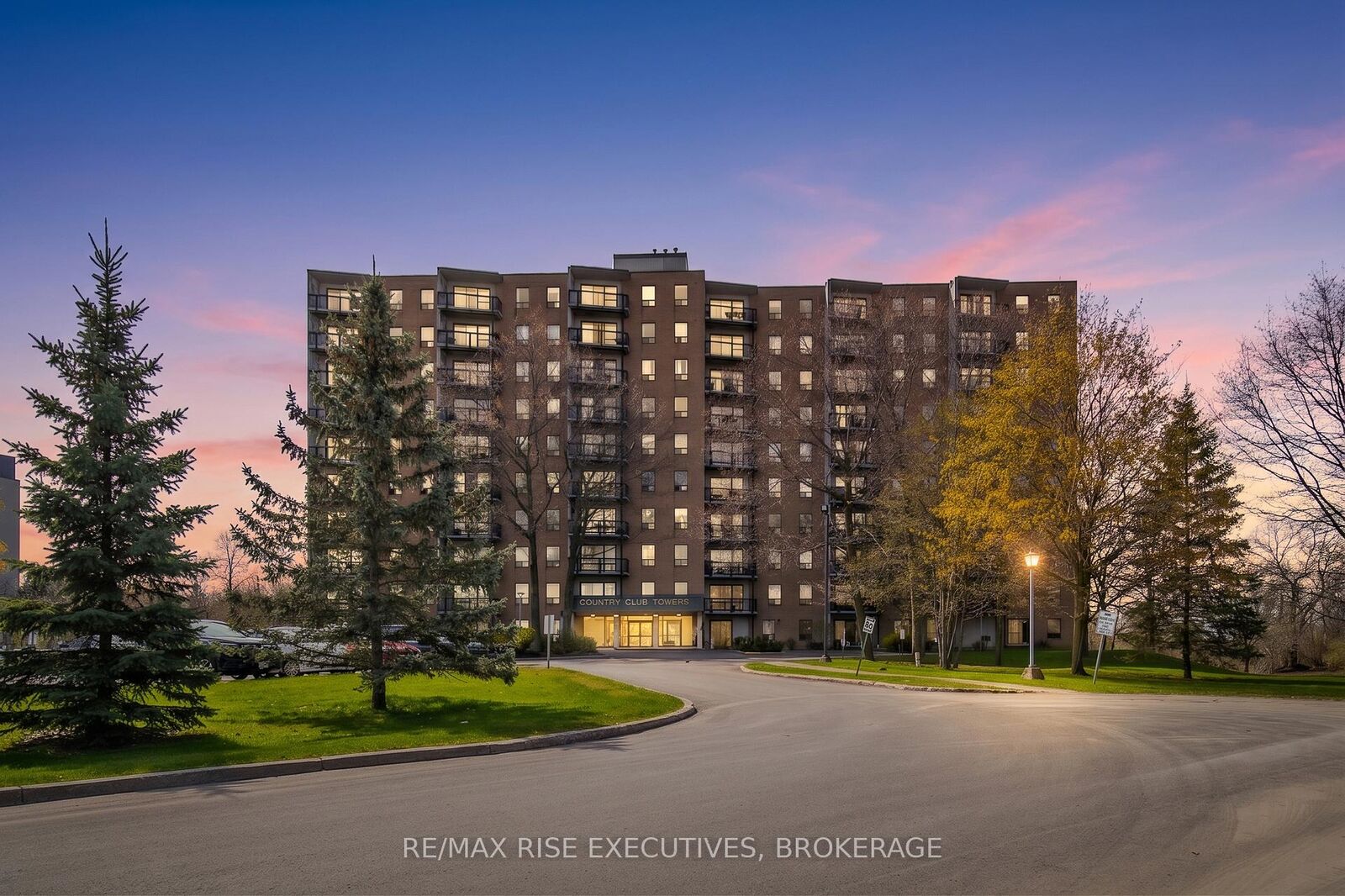 Property Photo: 66 Greenview Drive 710 ON K7M 7C5