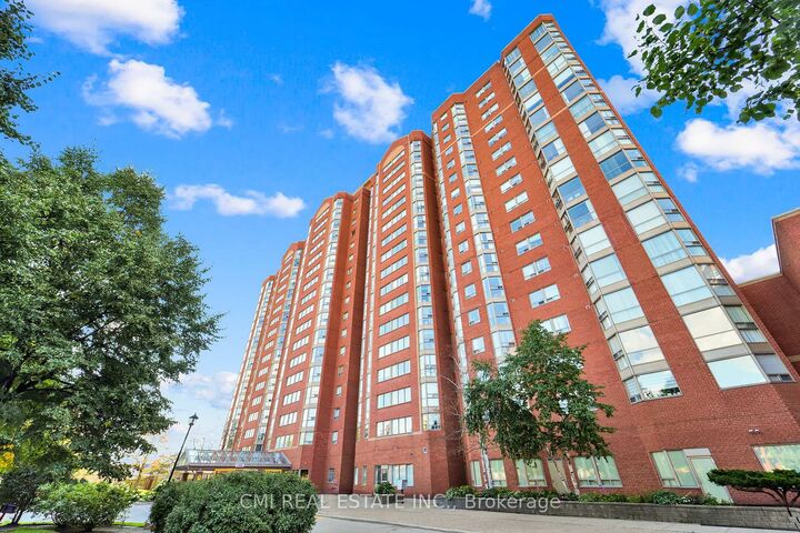 Property Photo:  2466 Eglinton Avenue E 1510  ON M1K 5J8 