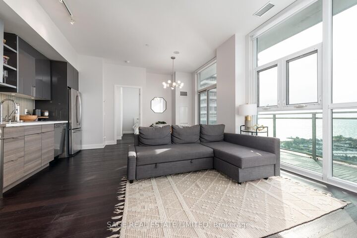 Property Photo:  33 Shore Breeze Drive 3801  ON M8V 0G1 