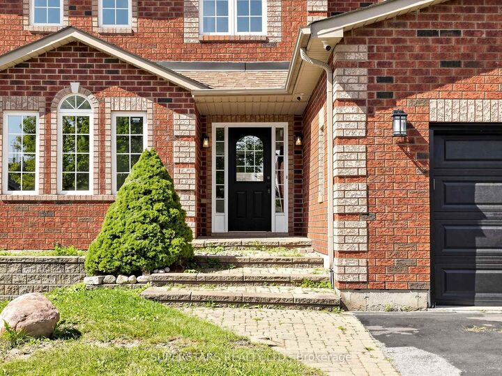 Property Photo:  75 Ambler Bay N/A  ON L4M 7A6 