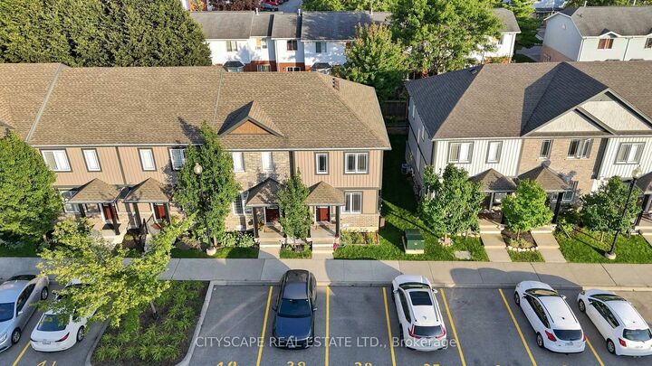 Property Photo:  350 Dundas Street S 37  ON N1T 0C9 