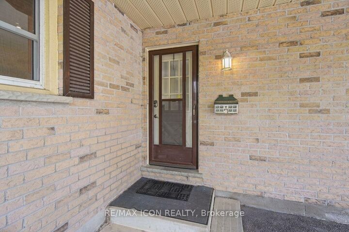 Property Photo: 34 Salvia Street ON N5Z 4T2