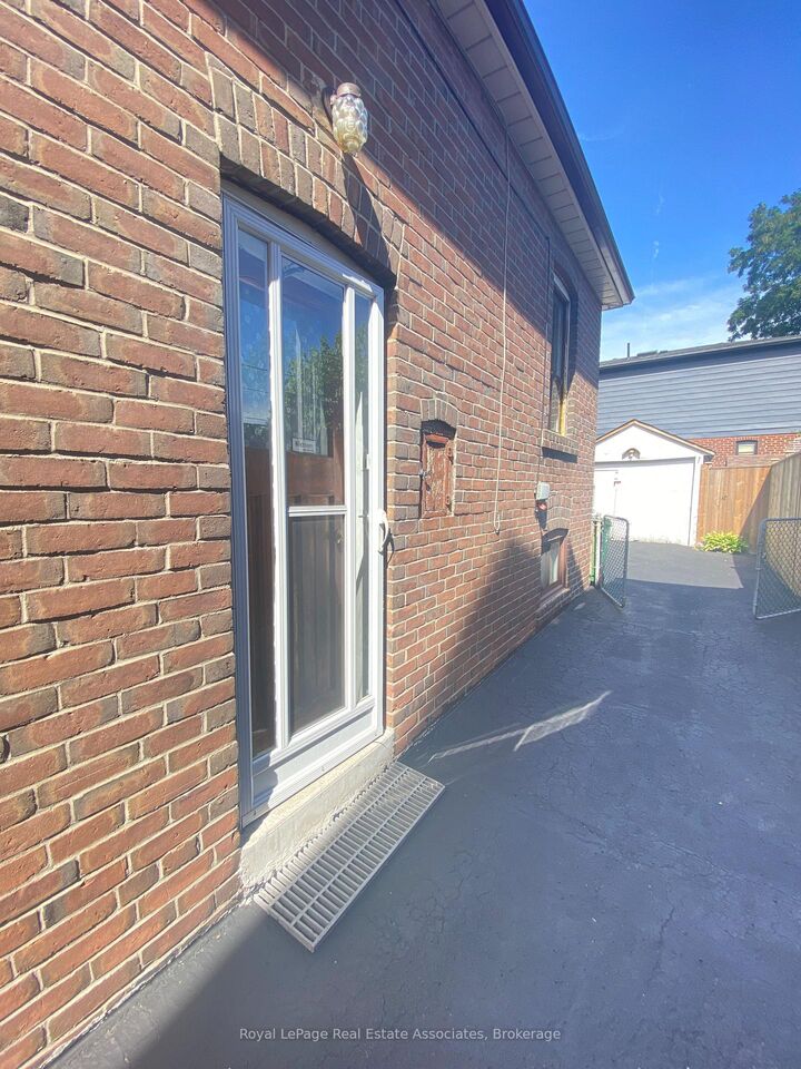 Property Photo: 97 Oak Park Avenue Lower ON M4C 4M6