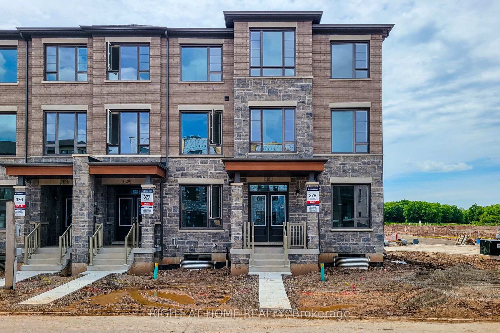 Property Photo: 1131 Wheat Boom Drive ON L6H 8B9