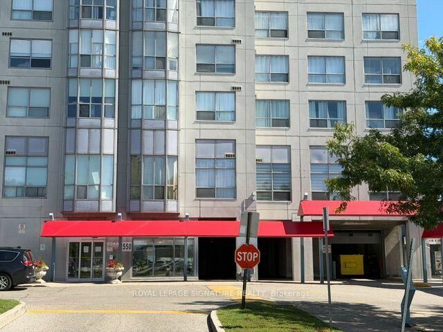 Property Photo:  2550 Lawrence Avenue E 618  ON M1P 2R7 