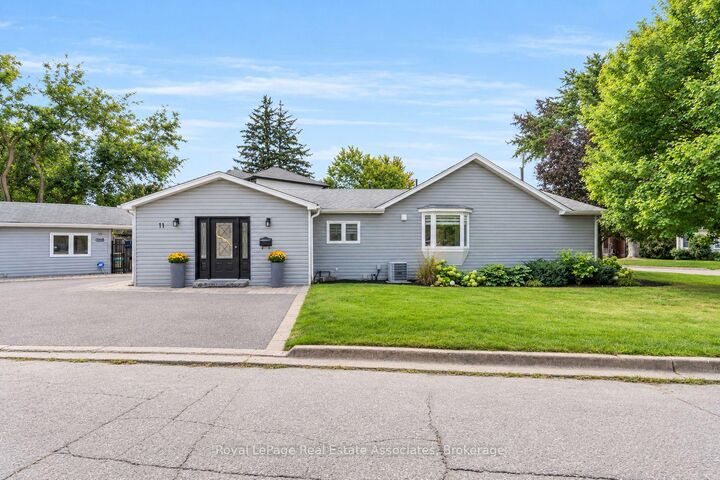Property Photo:  11 Churchill Crescent  ON L7G 2M8 