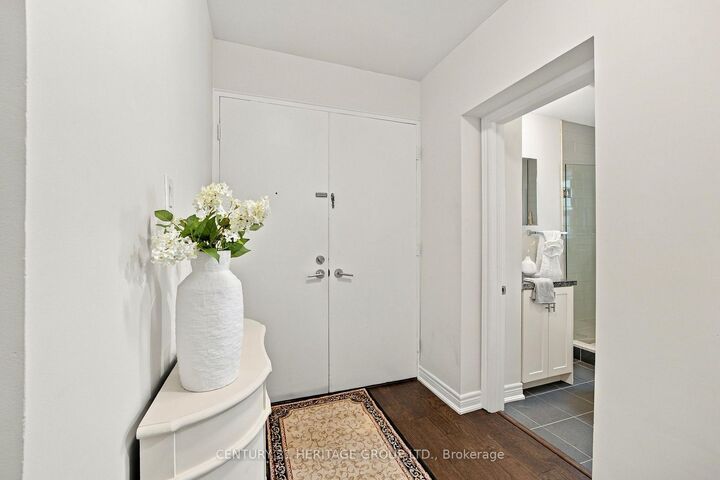 Property Photo:  350 Concession Street 303  ON L9A 1B6 