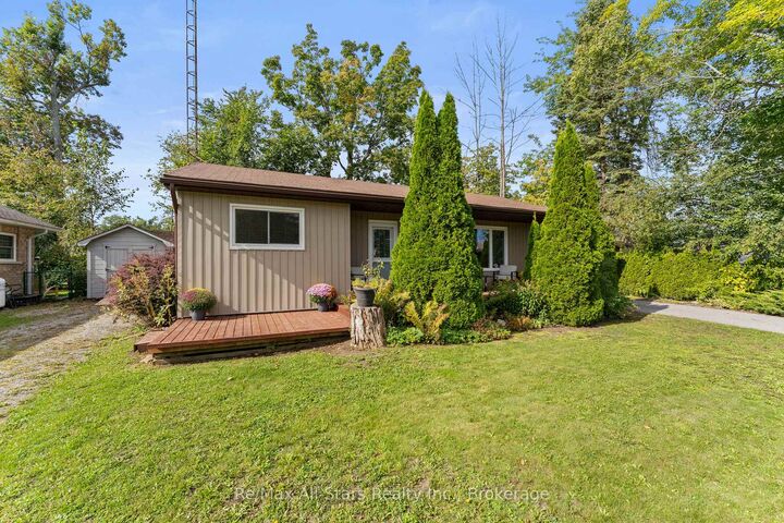 Property Photo:  7 Lance Street  ON K0M 1A0 