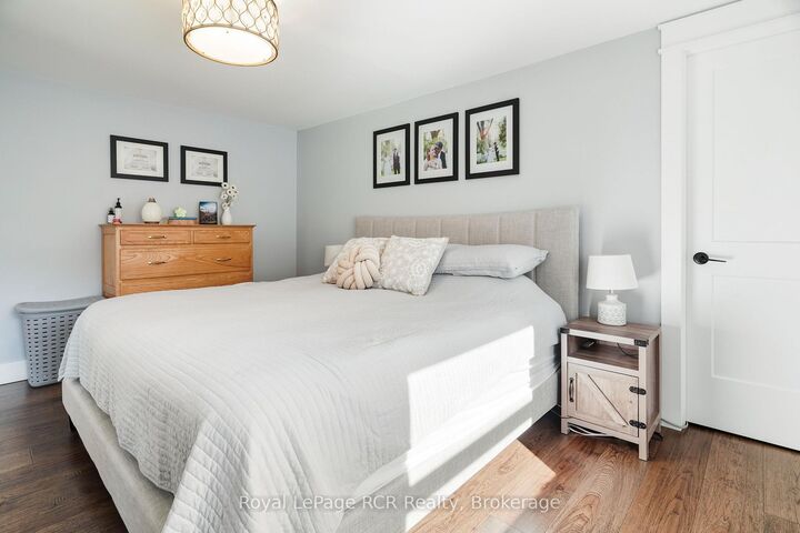 Property Photo:  210 King Street  ON N0G 1B0 