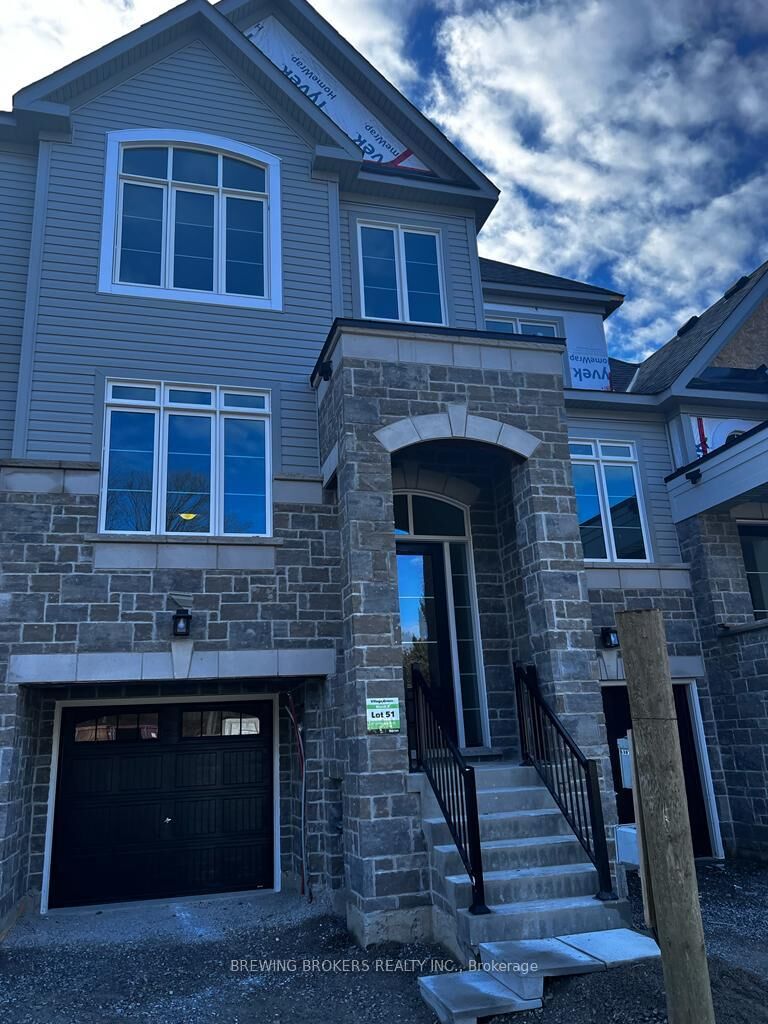 Property Photo:  25 Lyall Stokes Circle  ON L0G 1M0 